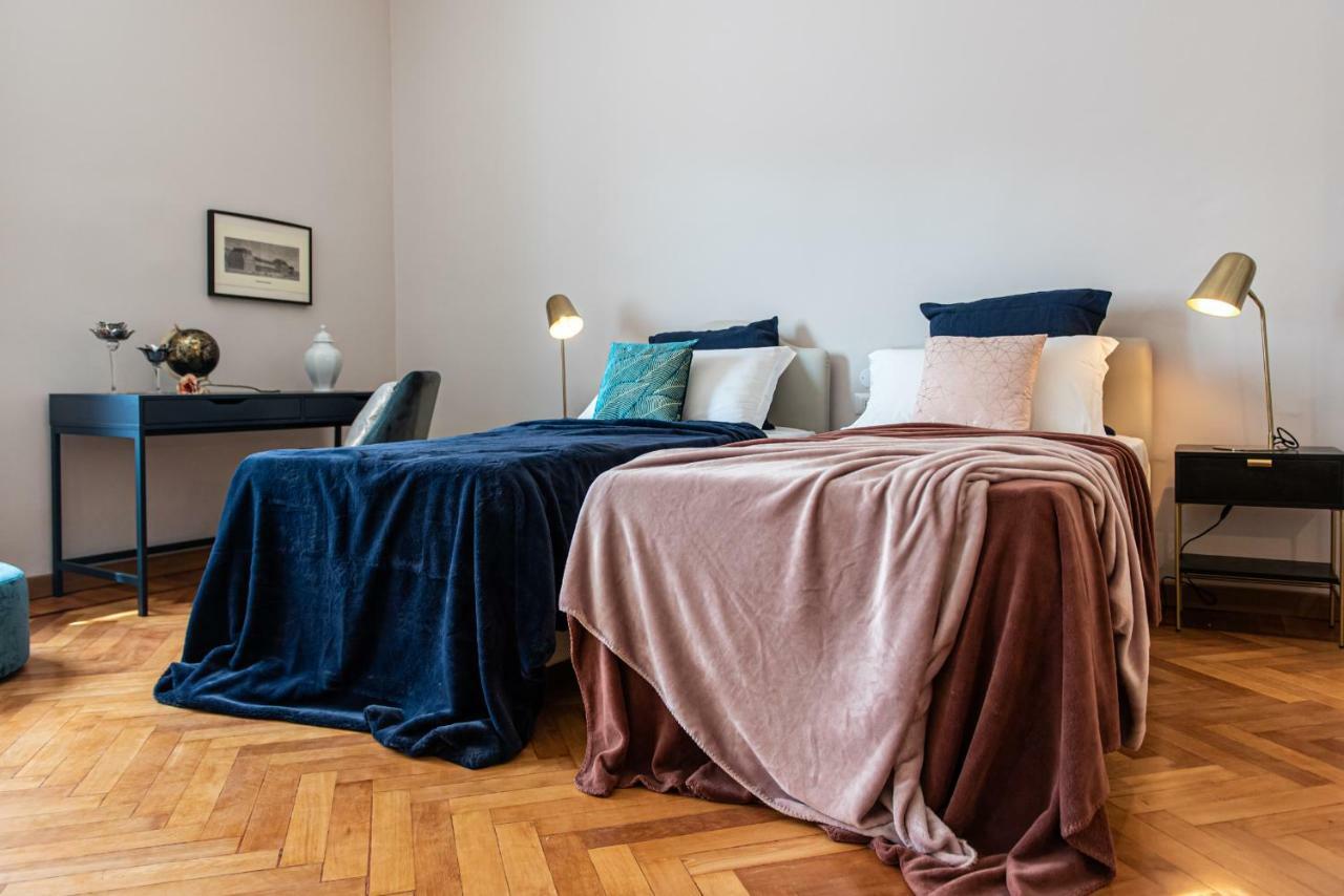 Апартаменты Joivy Sophisticated 3-Bed Flat With Desk Милан Экстерьер фото