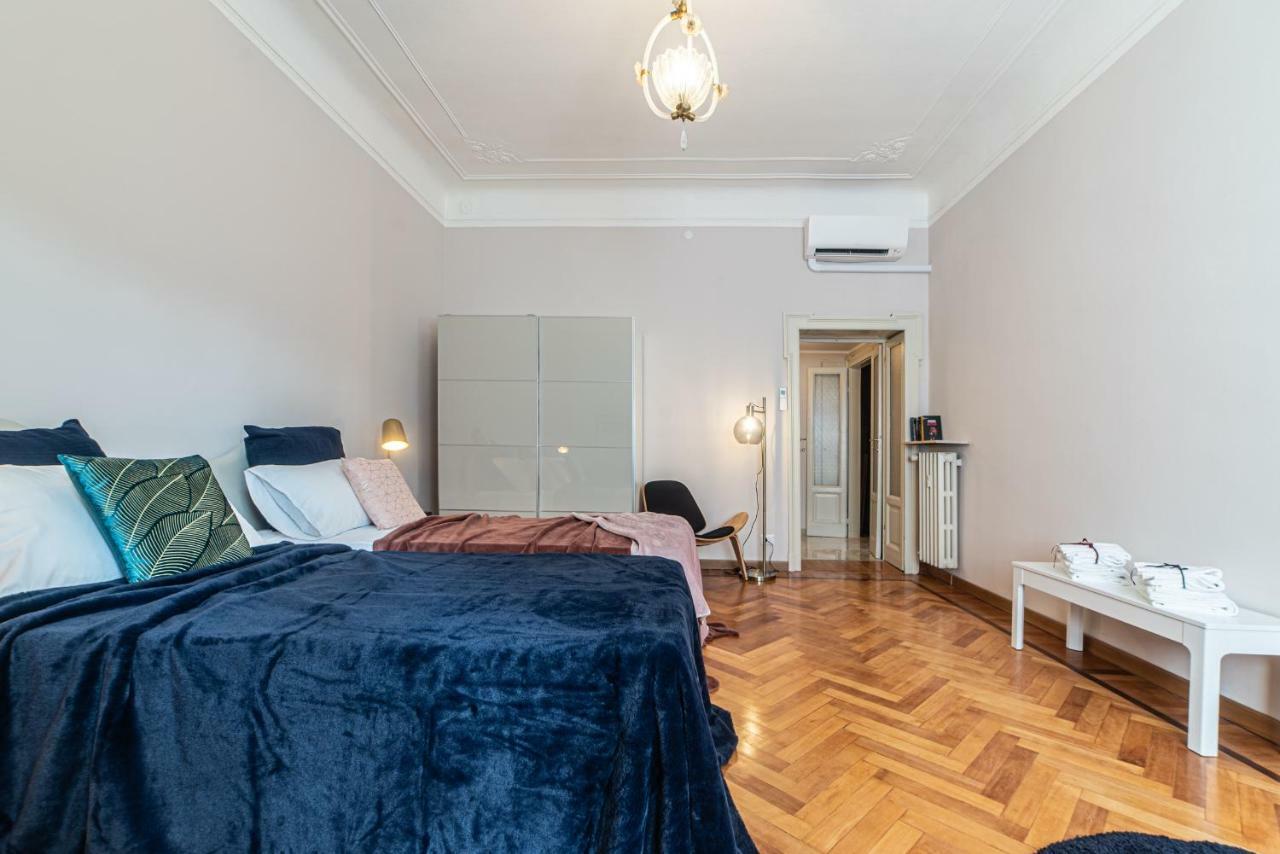 Апартаменты Joivy Sophisticated 3-Bed Flat With Desk Милан Экстерьер фото